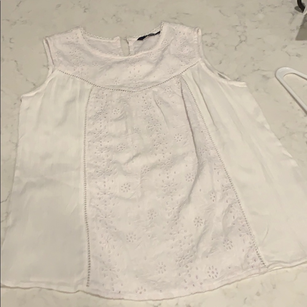 Sleeveless top